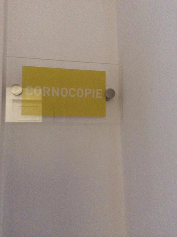 4U Lisbon IV Guesthouse Airport מראה חיצוני תמונה