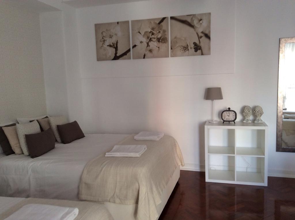 4U Lisbon IV Guesthouse Airport מראה חיצוני תמונה