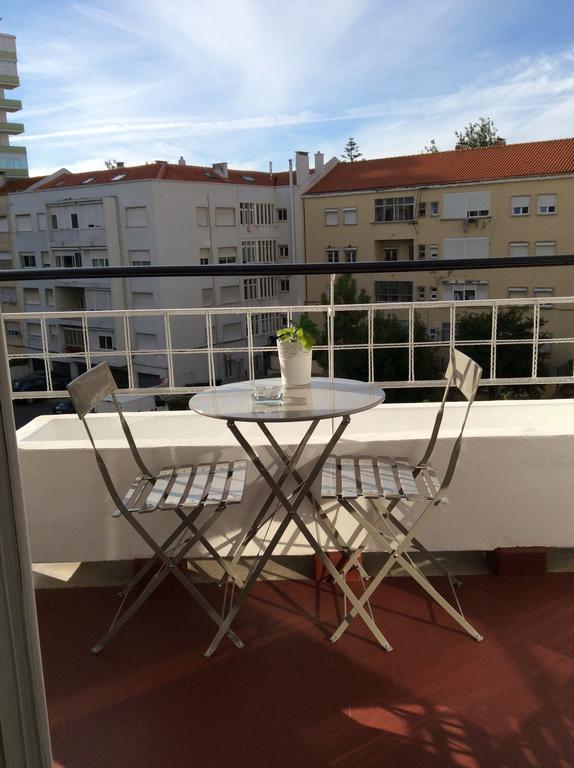 4U Lisbon IV Guesthouse Airport מראה חיצוני תמונה
