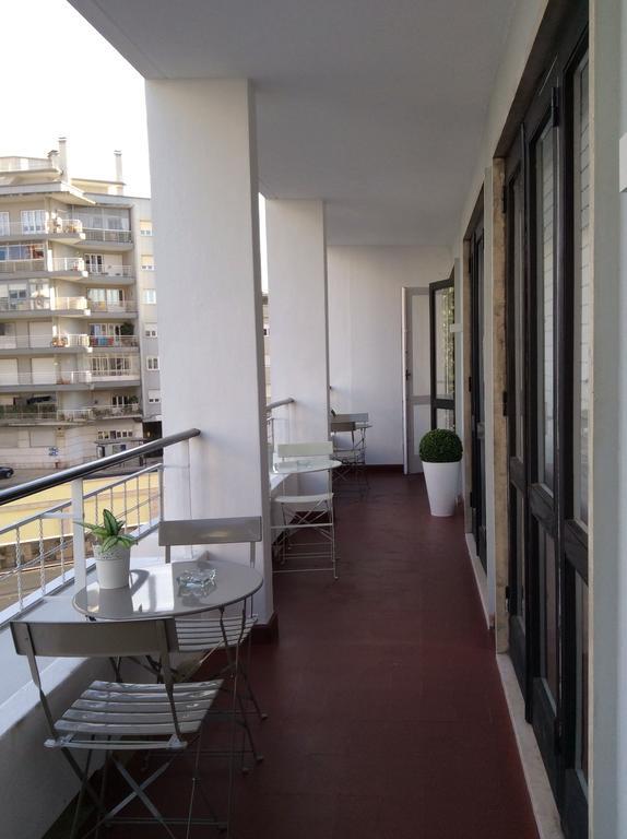 4U Lisbon IV Guesthouse Airport מראה חיצוני תמונה