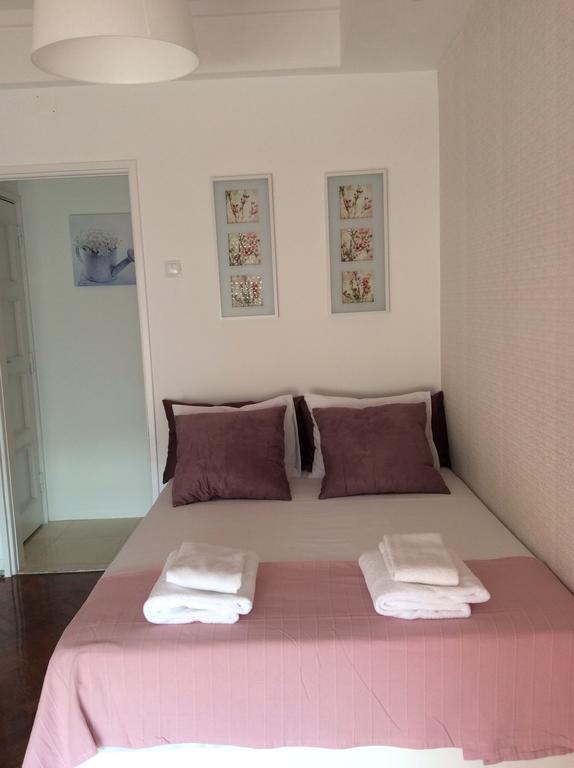 4U Lisbon IV Guesthouse Airport מראה חיצוני תמונה